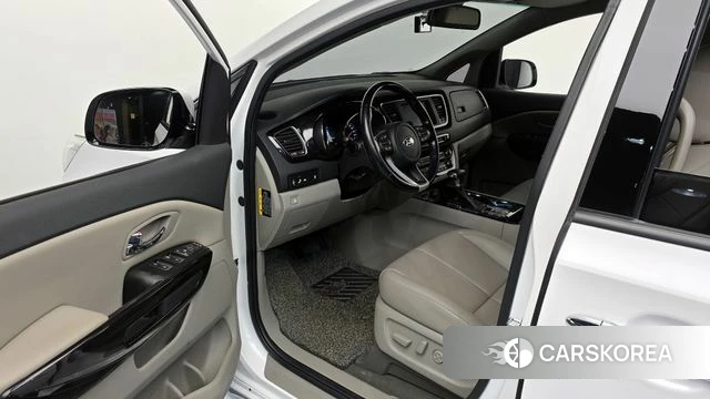 Kia The New Carnival id 4424848 из Кореи 20
