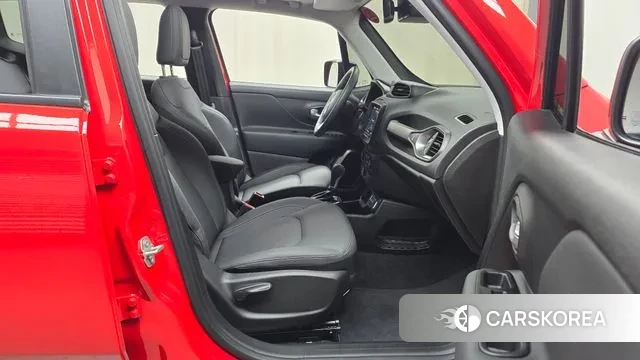 Jeep Renegade id 3294537 из Кореи 20