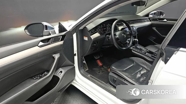 Volkswagen Arteon id 4317847 из Кореи 32