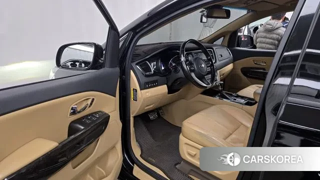 Kia The New Carnival id 3578479 из Кореи 20