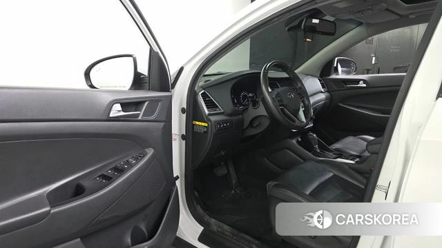 Hyundai All New Tucson id 4483431 из Кореи 20