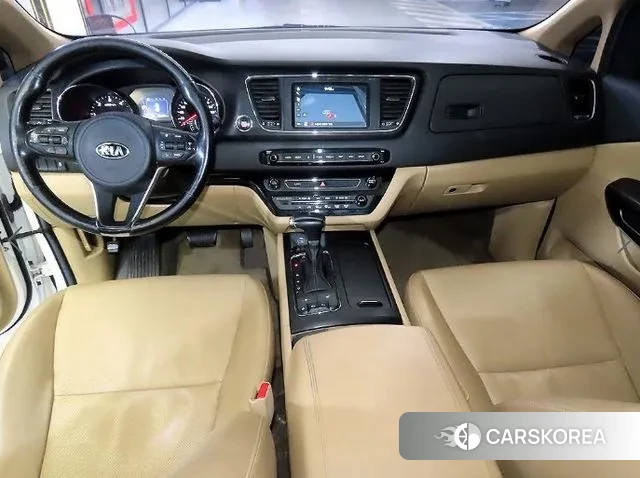 Kia All New Carnival id 3732911 из Кореи 20