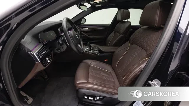 BMW 5 Series (G30) id 3778055 из Кореи 20