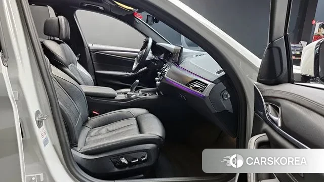 BMW 5 Series (G30) id 3492298 из Кореи 20