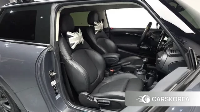 Mini Cooper S id 3692388 из Кореи 20