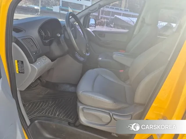 Hyundai The New Grand Starex id 2402598 из Кореи 18