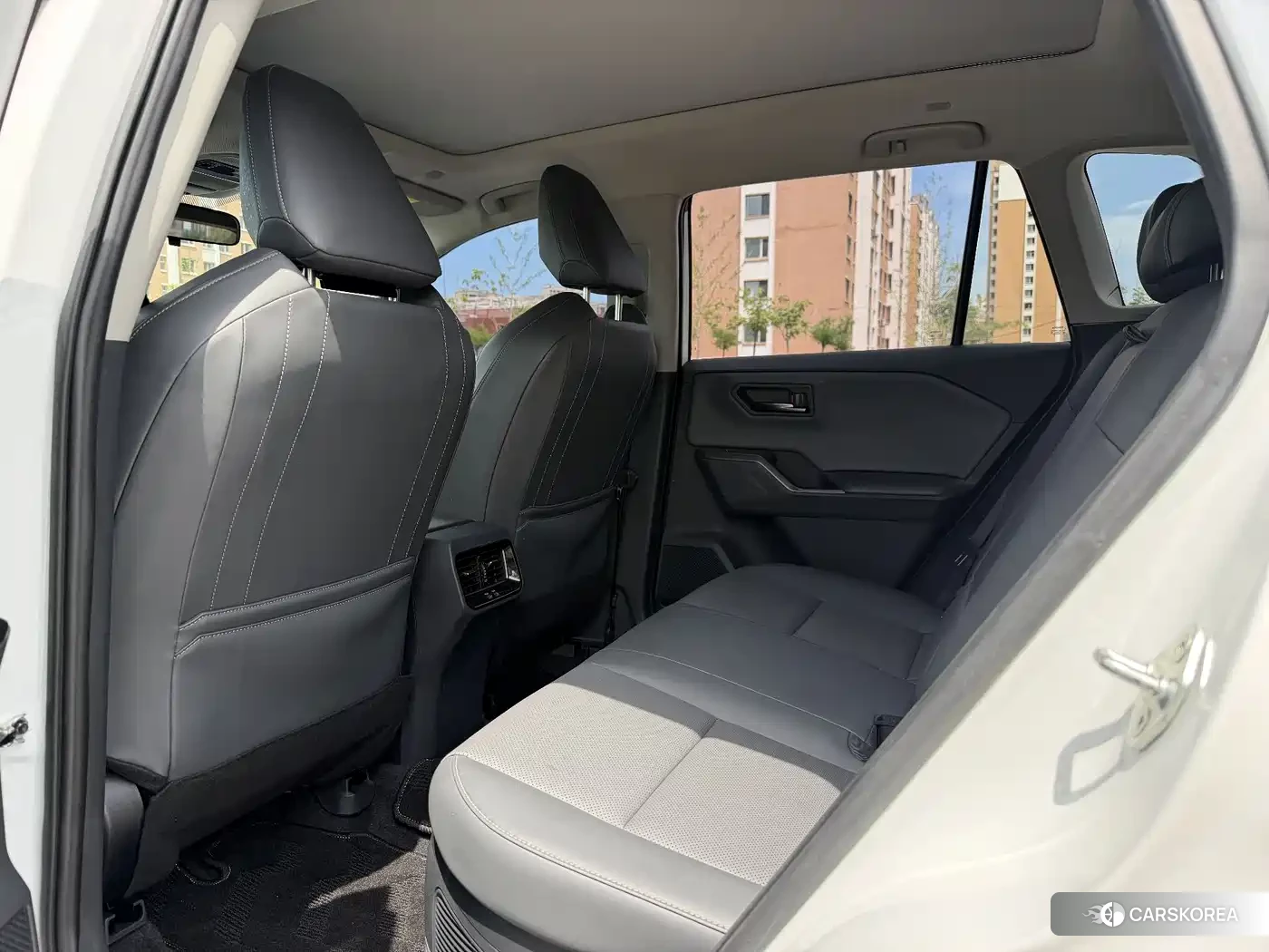 Toyota RAV4 id 4617100 из Китая 15