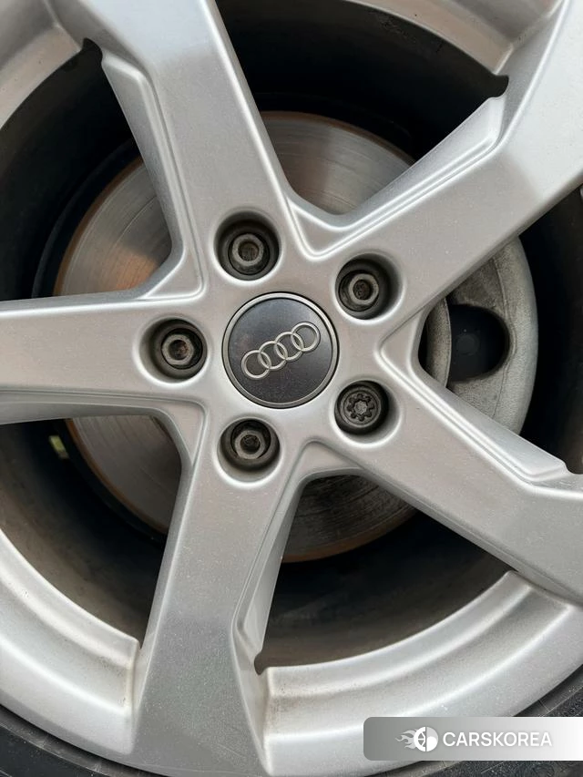 Audi A3 id 4214114 из Китая 30