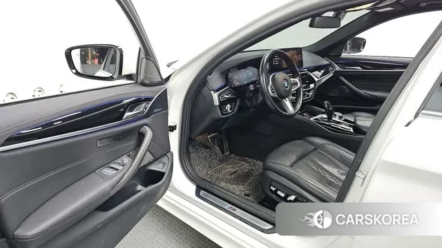 BMW 5 Series (G30) id 3427192 из Кореи 20