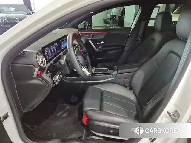 Mercedes-Benz A-Class W177 id 3405075 из Кореи 18