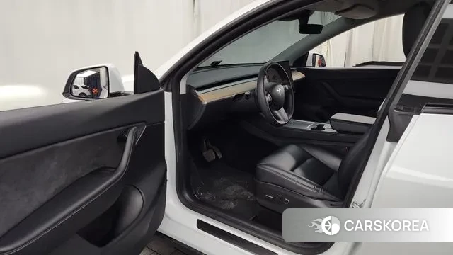 Tesla Model Y id 3175230 из Кореи 20