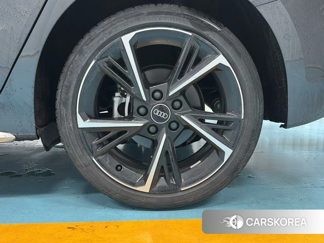Audi A3 id 4273293 из Китая 20