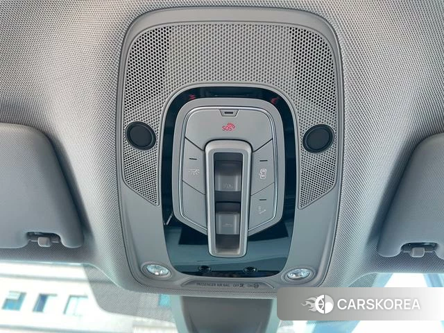 Audi Q5L id 4333774 из Китая 32