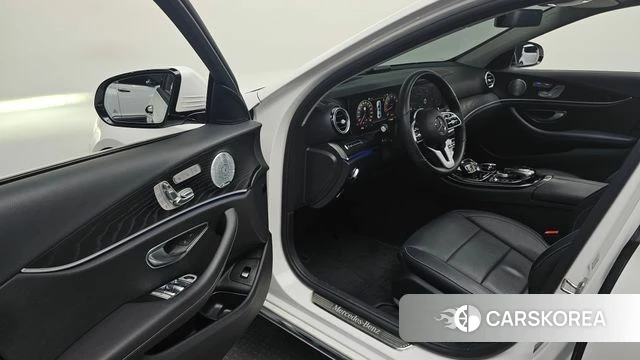Mercedes-Benz E-Class W213 id 4684075 из Кореи 20
