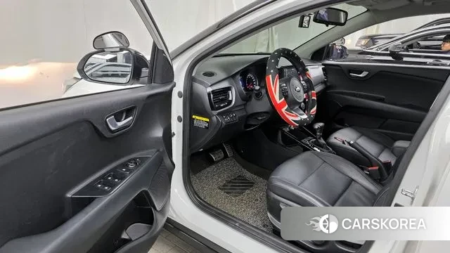 Kia Stonic id 3568796 из Кореи 20