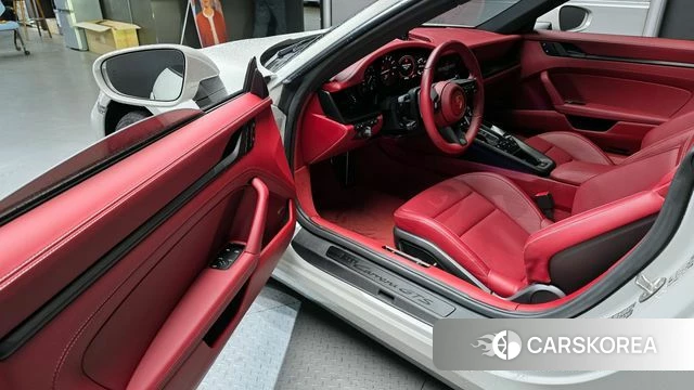 Porsche 911(992) id 3909882 из Кореи 20