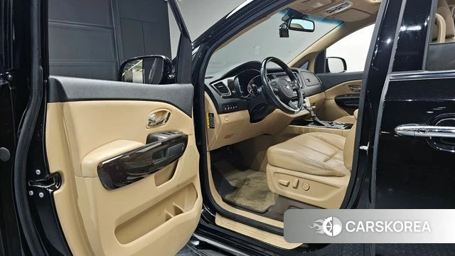 Kia The New Carnival id 3879856 из Кореи 20