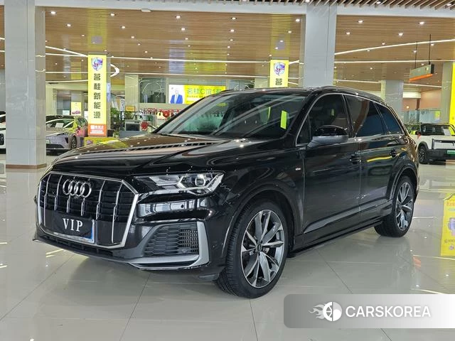 Audi Q7 id 4367477 из Китая 13