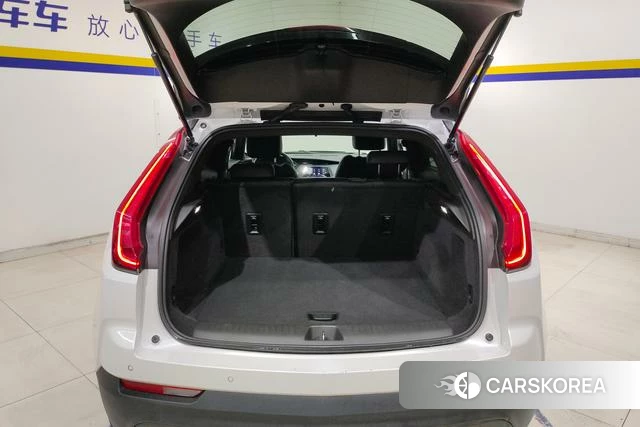 Cadillac XT4 id 3957775 из Китая 17