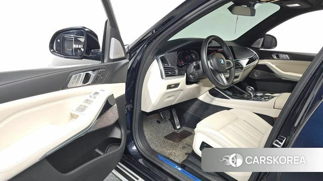 BMW X7 (G07) id 4550483 из Кореи 33