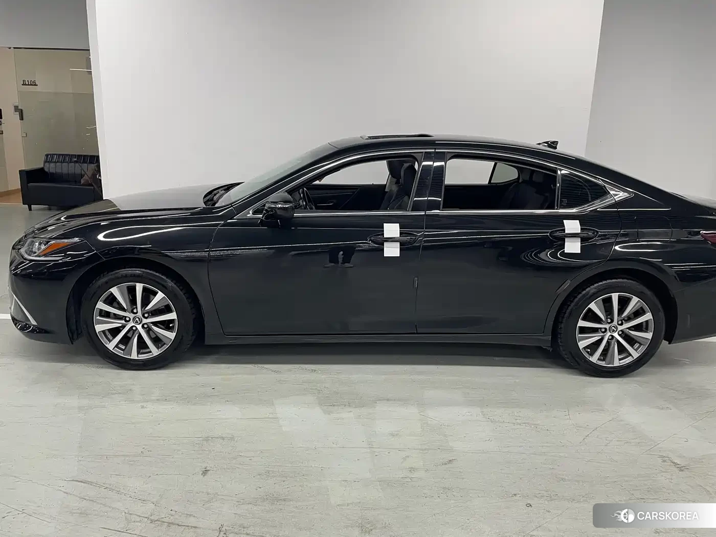 Lexus ES id 4515469 из Китая 14