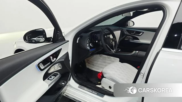 Mercedes-Benz E-Class W214 id 4617390 из Кореи 34