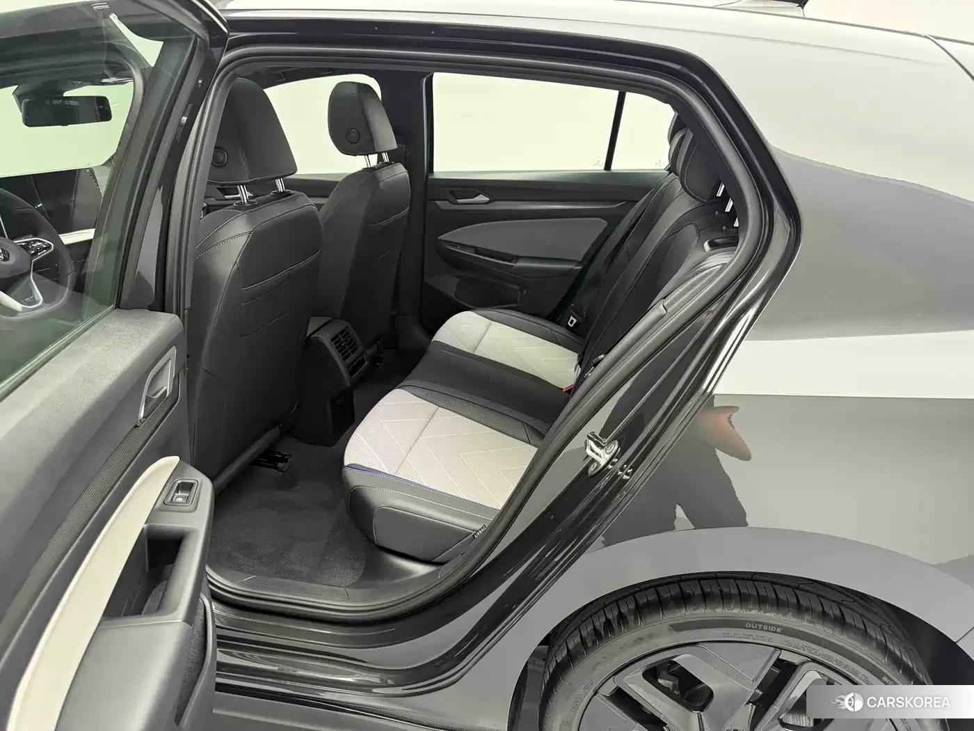 Volkswagen Golf id 4634776 из Китая 20