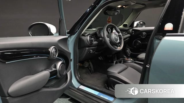 Mini Cooper S id 4330026 из Кореи 20