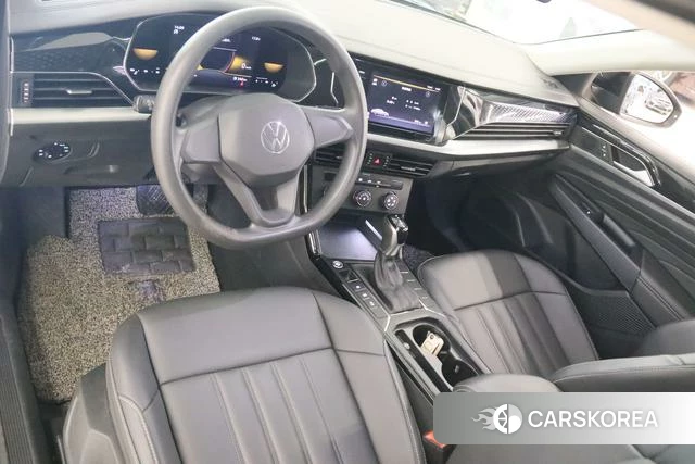 Volkswagen Passat id 4261101 из Китая 18