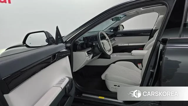 Hyundai Grandeur Hybrid (GN7) id 3533280 из Кореи 20