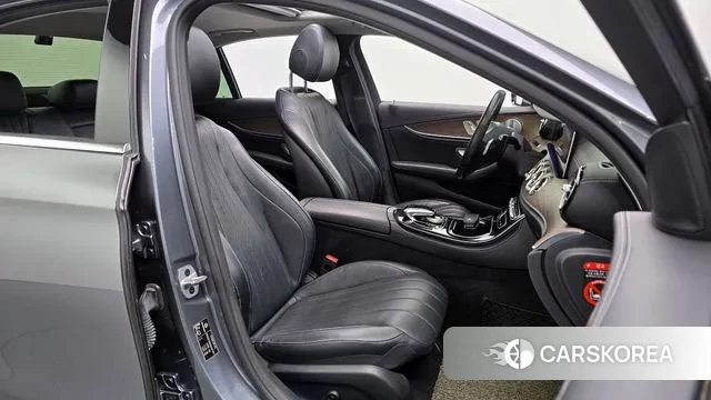 Mercedes-Benz E-Class W213 id 3666959 из Кореи 20