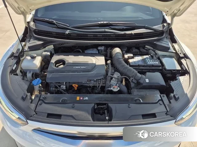 Kia Stonic id 3060692 из Кореи 15