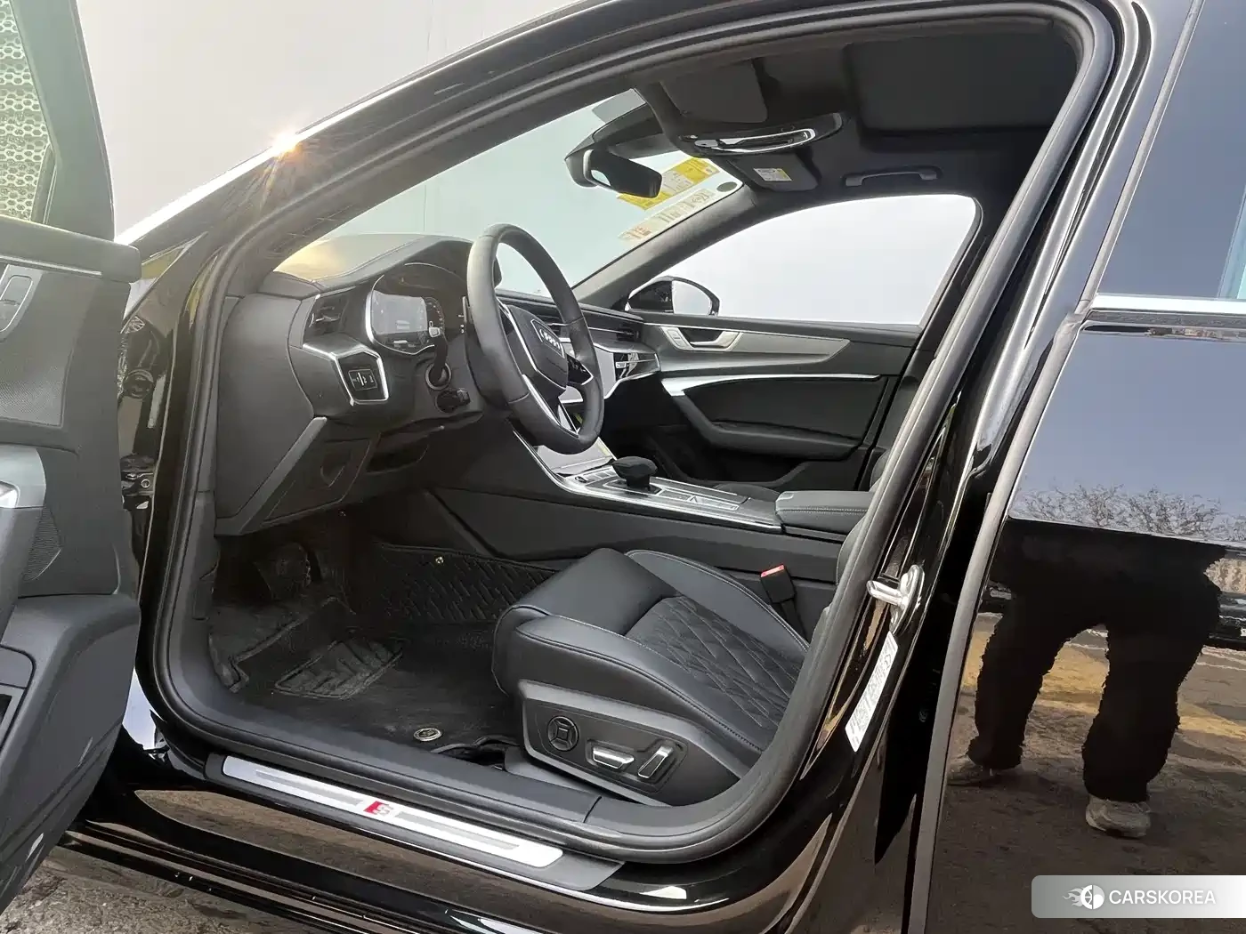 Audi A6L id 4599707 из Китая 20