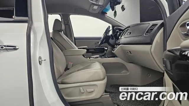 Kia The New Carnival id 2922809 из Кореи 20