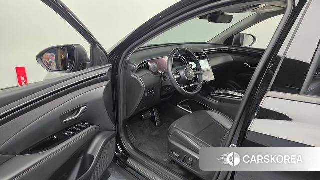Hyundai Tucson (NX4) id 4580714 из Кореи 30