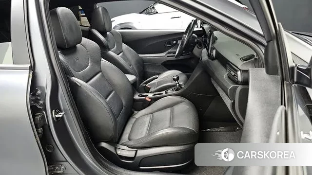 Hyundai Veloster (JS) id 3557605 из Кореи 20