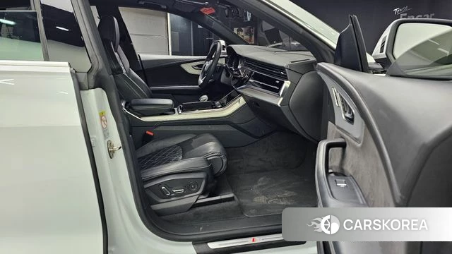 Audi Q8 (4M) id 3878569 из Кореи 20