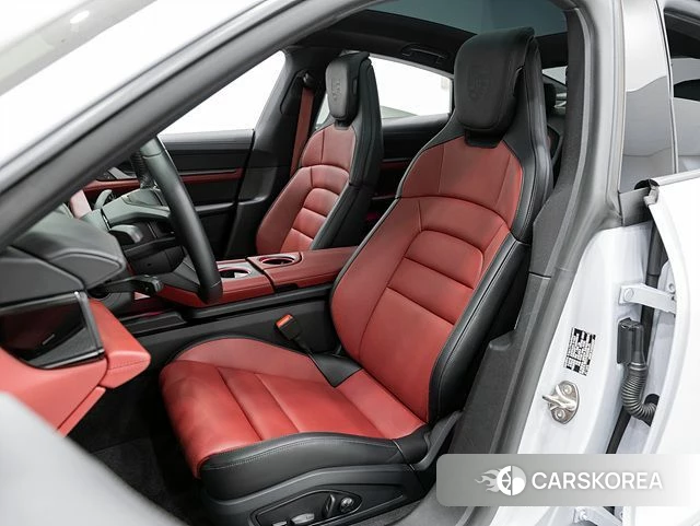 Porsche Taycan id 4201010 из Кореи 20