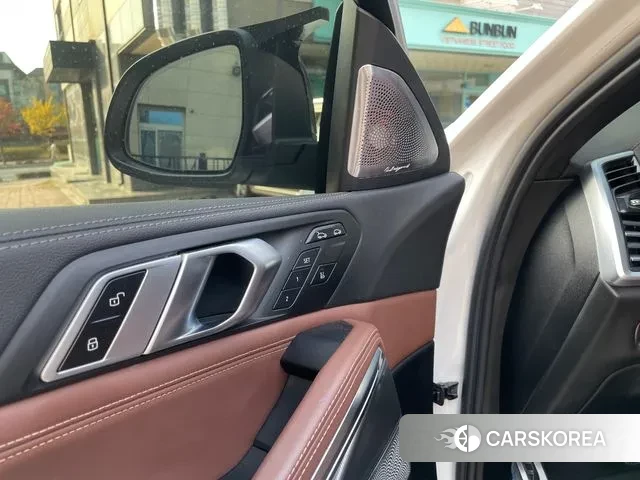 BMW X6 (G06) id 3338723 из Кореи 17