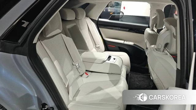 Hyundai Grandeur Hybrid (GN7) id 4720037 из Кореи 38