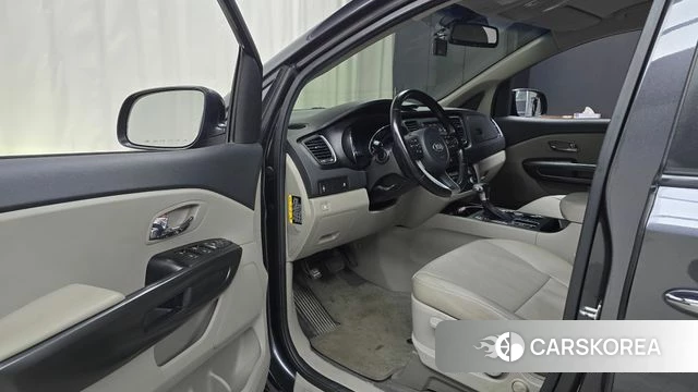 Kia The New Carnival id 4551618 из Кореи 30