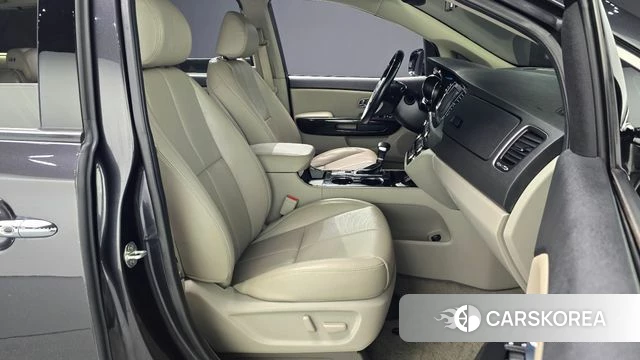 Kia The New Carnival id 3801037 из Кореи 20