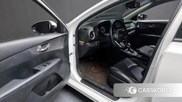 Kia Come New K3 id 3741682 из Кореи 20