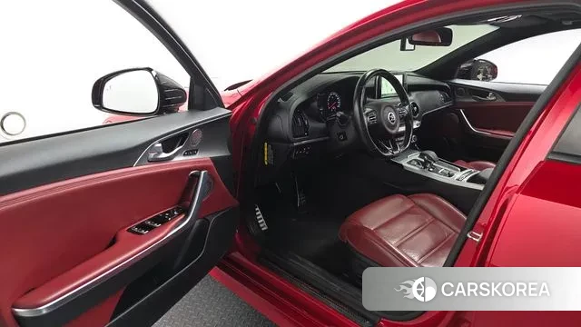 Kia Stinger id 3408216 из Кореи 20