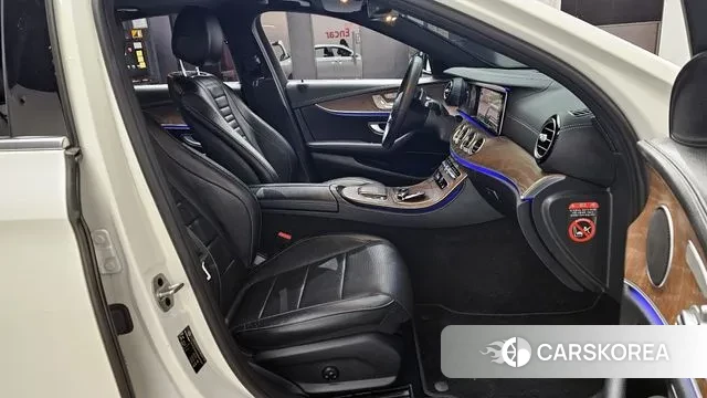 Mercedes-Benz E-Class W213 id 3438927 из Кореи 20