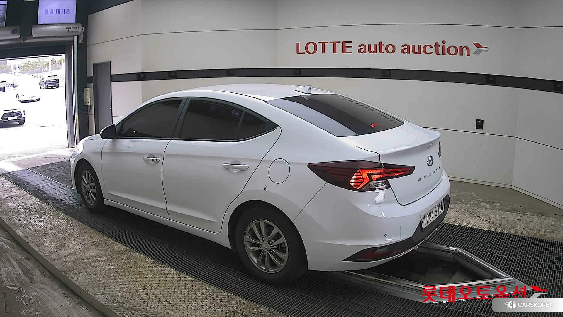 Hyundai Avante id 3869350 из Кореи 37