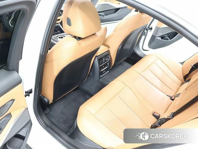 BMW 3 Series (G20) id 4772869 из Кореи 20