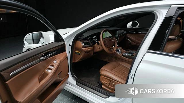 Genesis G90 id 4232100 из Кореи 34