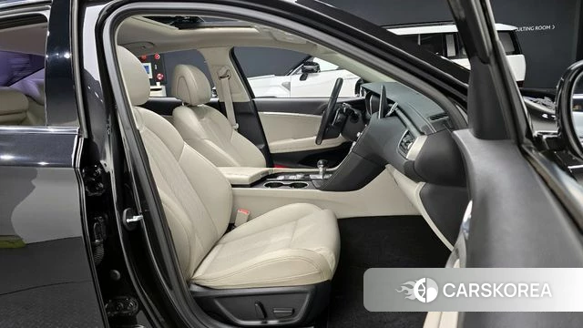 Genesis G70 id 3879752 из Кореи 20