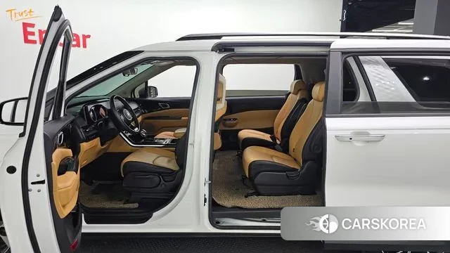 Kia Carnival 4th generation id 3504092 из Кореи 20